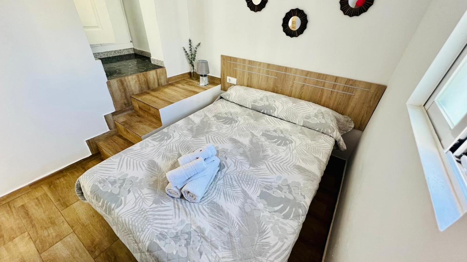 Apartamento Jimena Malaga En El Centro De Nerja Exteriör bild