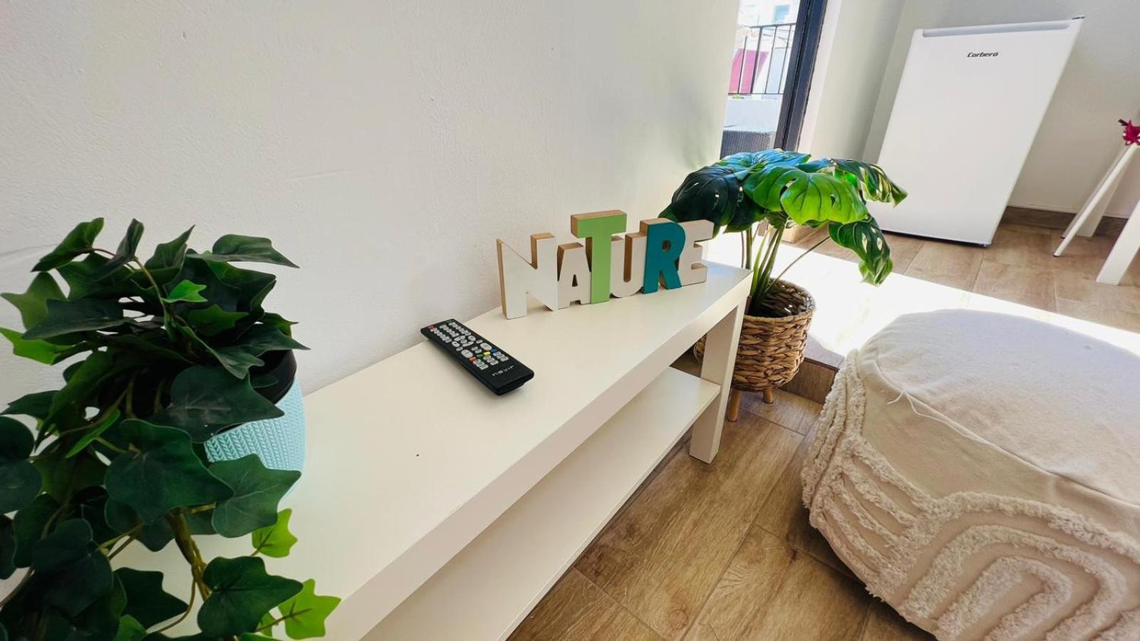 Apartamento Jimena Malaga En El Centro De Nerja Exteriör bild